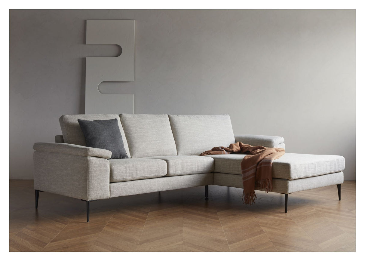 NABBE 3-personer. Sofa med chaise longue, høyre, sandstoff