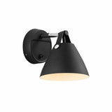 dftp stropp 15 vegglampe, svart