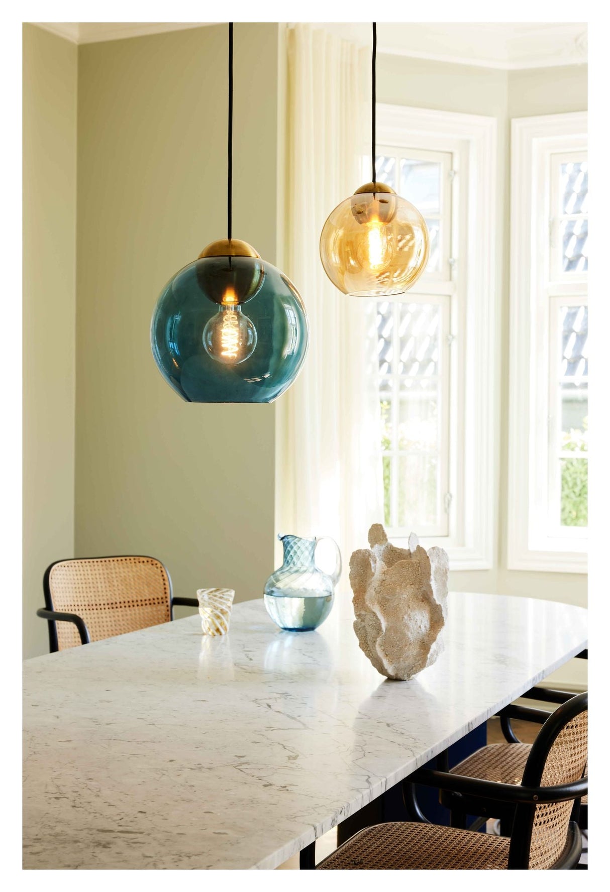 Halo Design Bubbles Pendant Luminaire Ø24, Blue