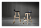 Findahl Buck Low Barstool Oak/Soap, Sydney Black Leather