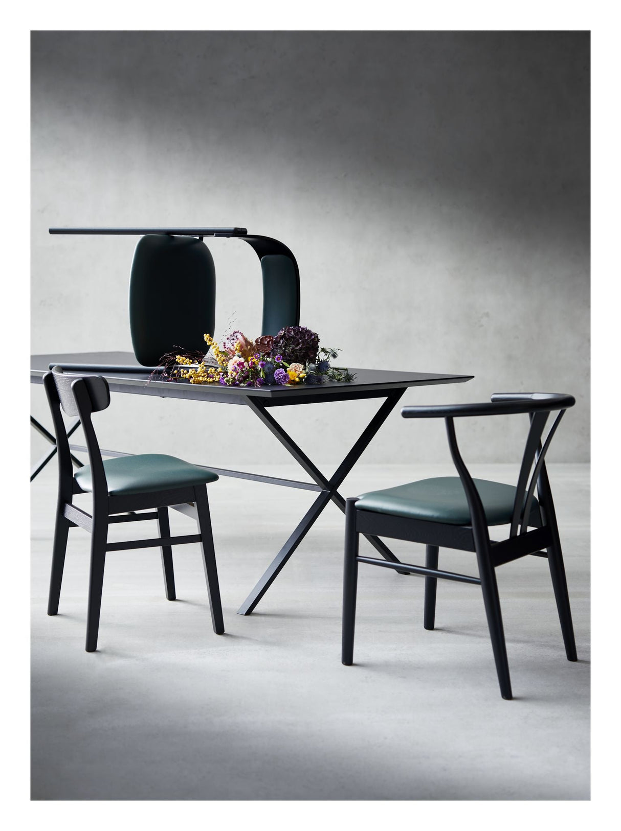 Findahl Freja Dining Chair Oak/Black, Sydney Green Leather