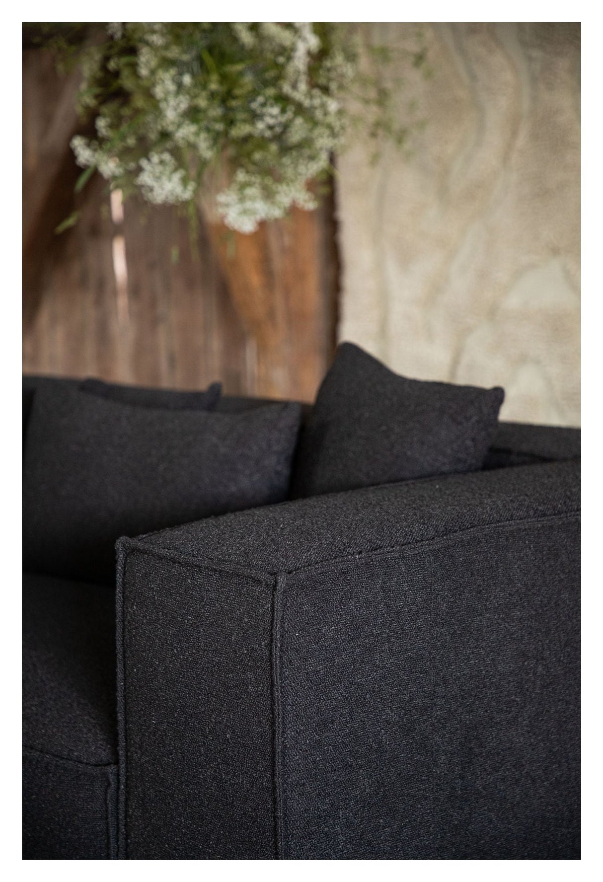 Gillholmen 3 -seters sofa - Black Boucle