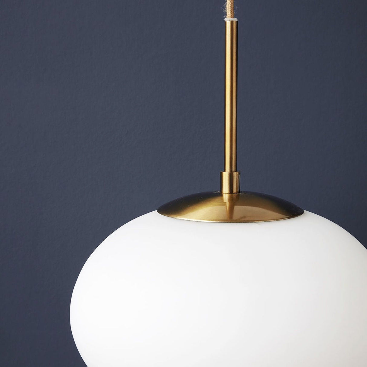 Huslege opal lampe, hvit