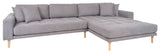 Salong sofa w. Høyre vendte sjesel lang, lysegrå w. puter og natur treben