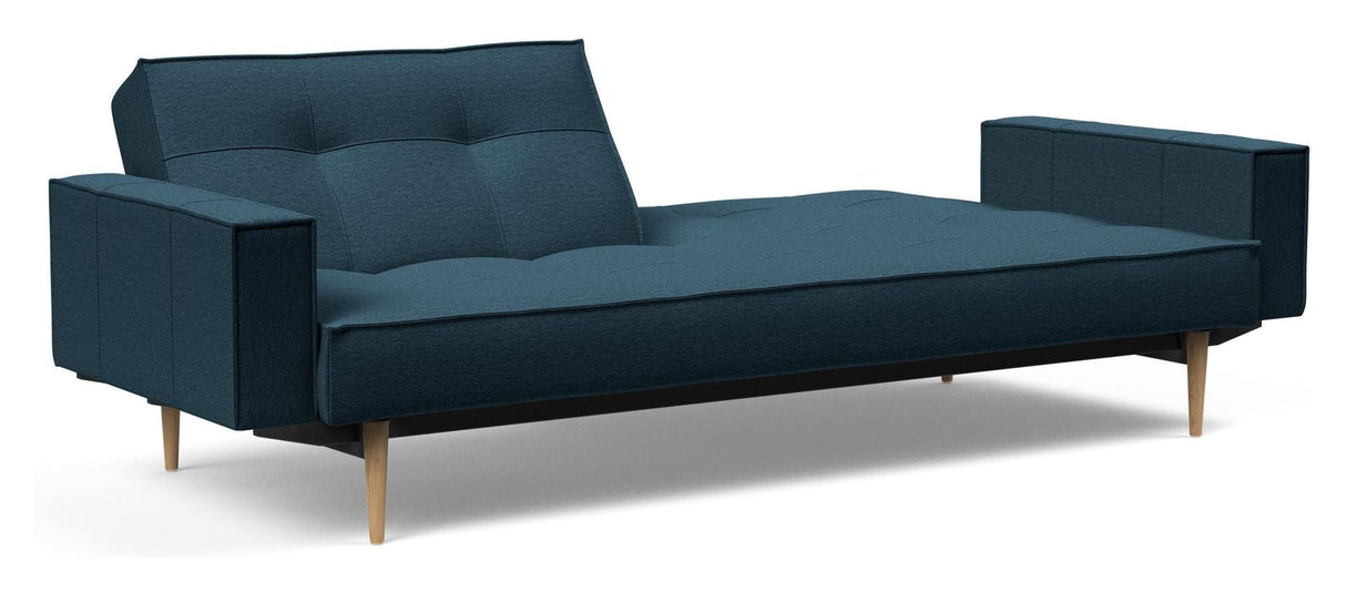 Splitback Styletto Sofa -seng med armlener, lett tre, argus/marineblå