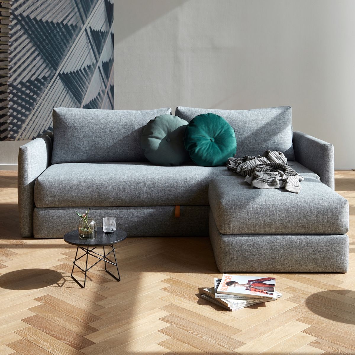 Tripi sofa seng med lagring, vri/granitt