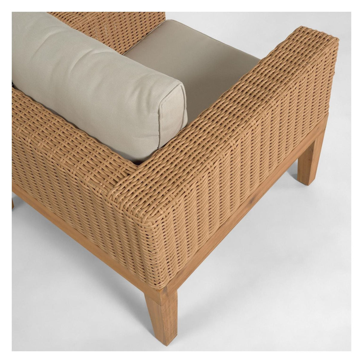 Giana Lounge Chair Acacia/Polyrattan