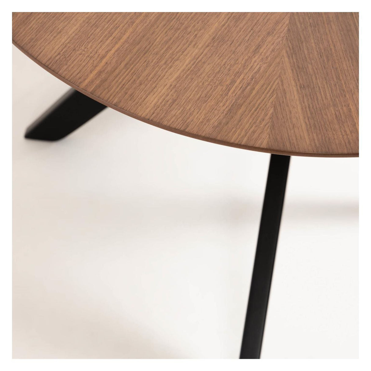 Naanim Dining Table 180x110 - Mørk tre