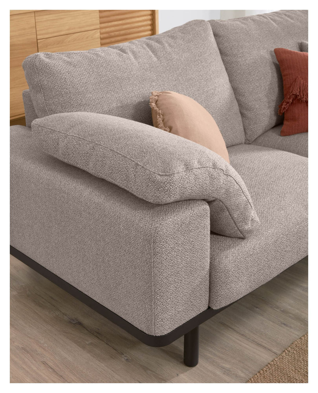 NOA 3-er. Sofa, beige med svarte ben