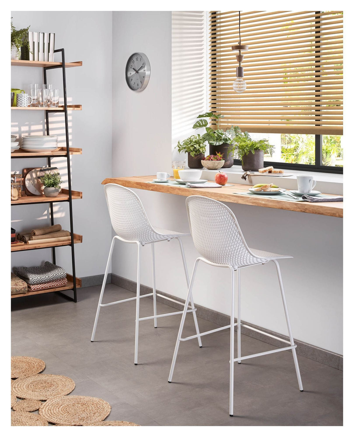 Quinby Bar Stool SH: 65cm, hvit