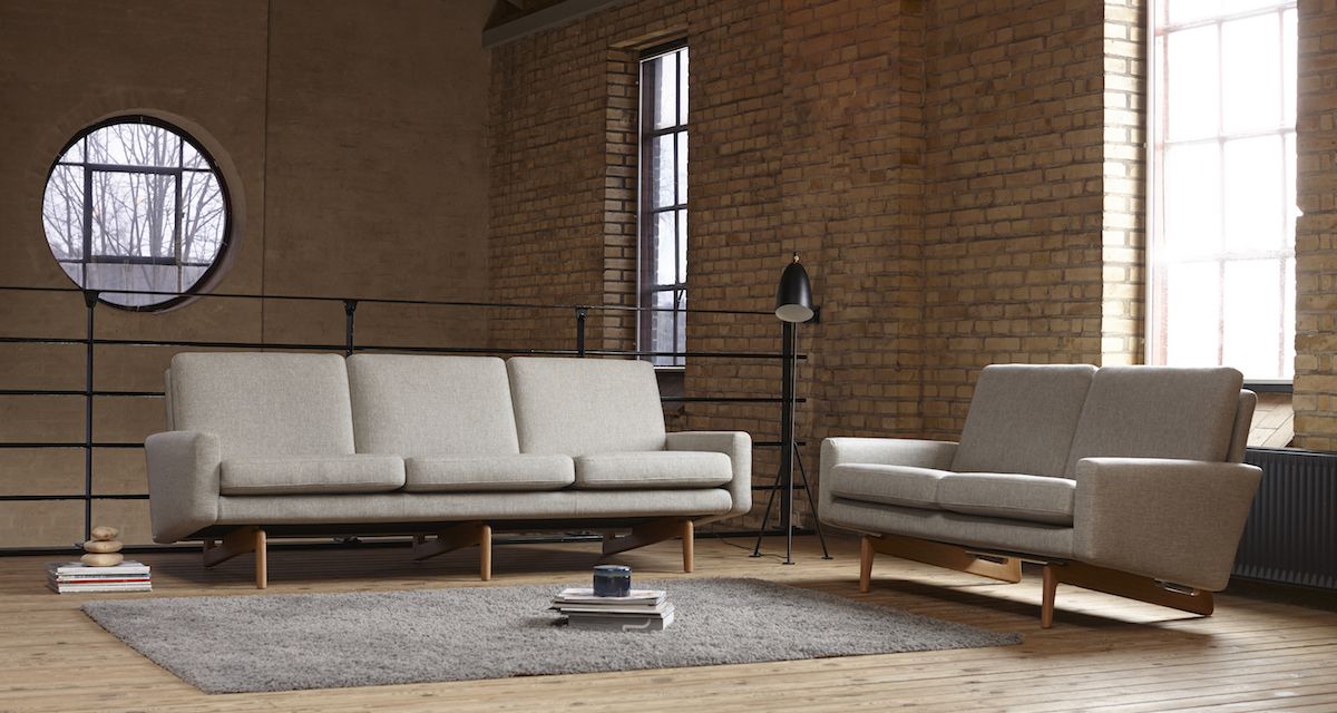 Egsmark 2-seters sofa, mørk sand