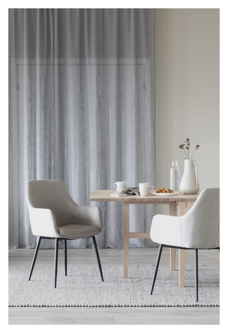 Reily spisestol med armlener, beige/svart