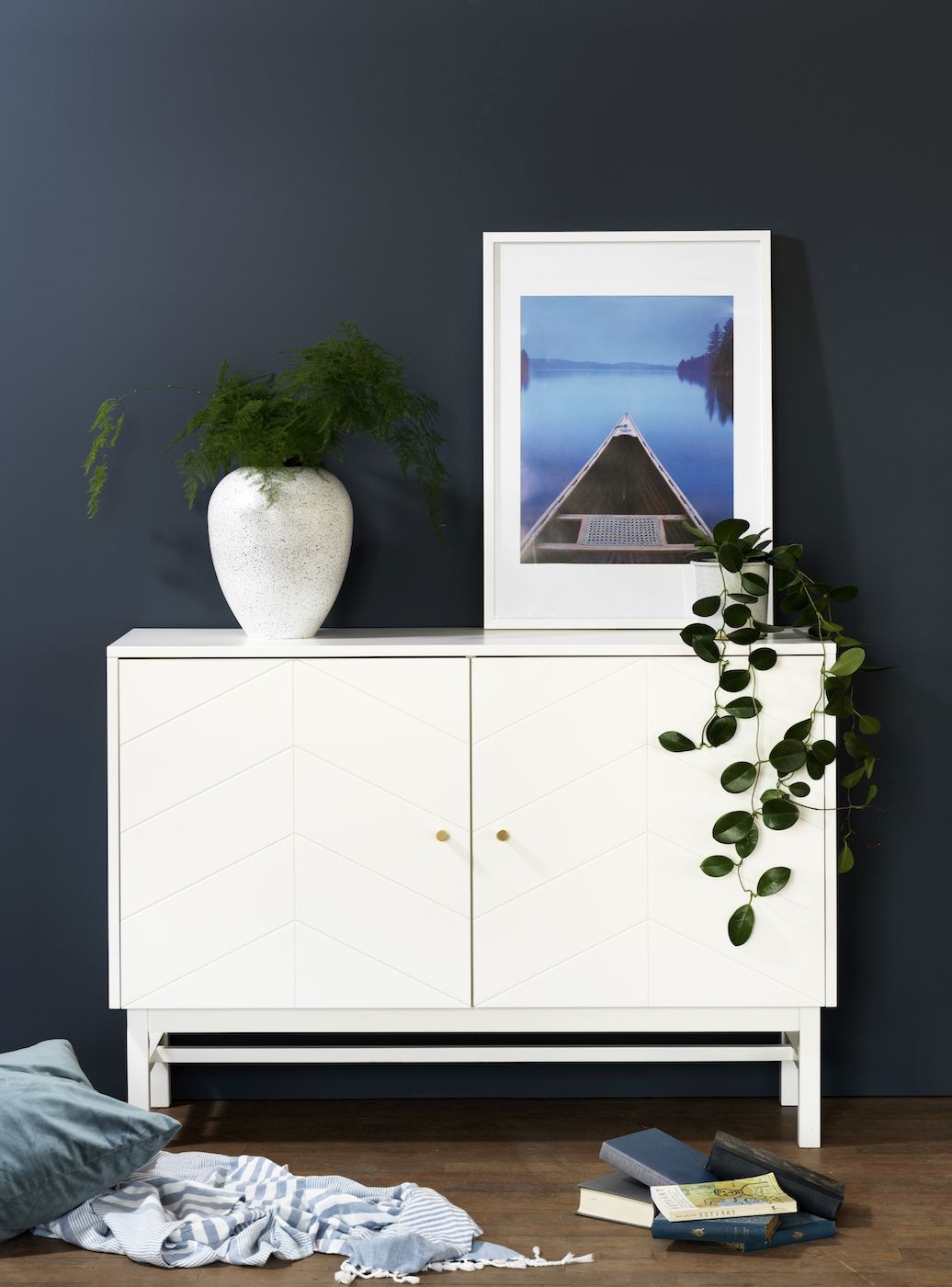 Webster Sideboard, White MDF og Rubber Wood, L.124