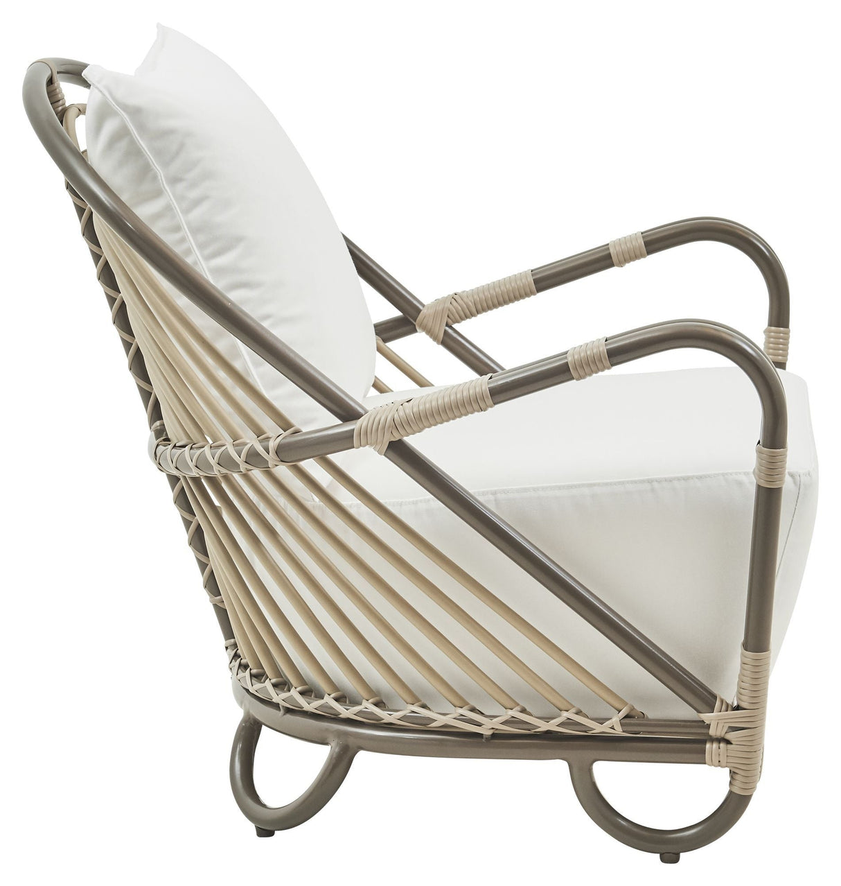 Charlottenborg Exterior Lounge Chair Frame, Moccachino