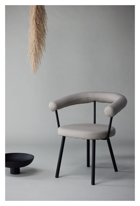 Västerås x Josefin Lustig Dining Chair - Off White Faux Leather