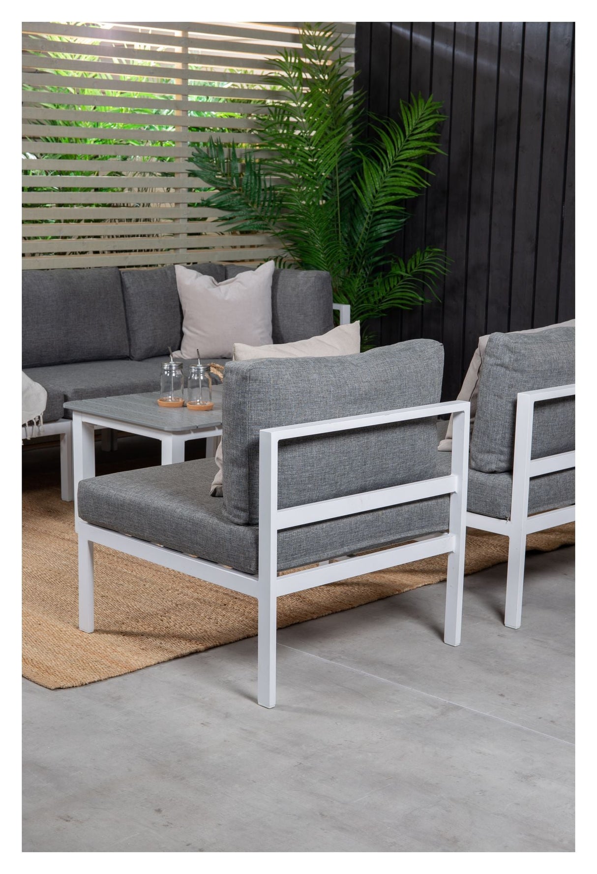 Copacabana Lyx, Mid, White Alu/Gray Cushion