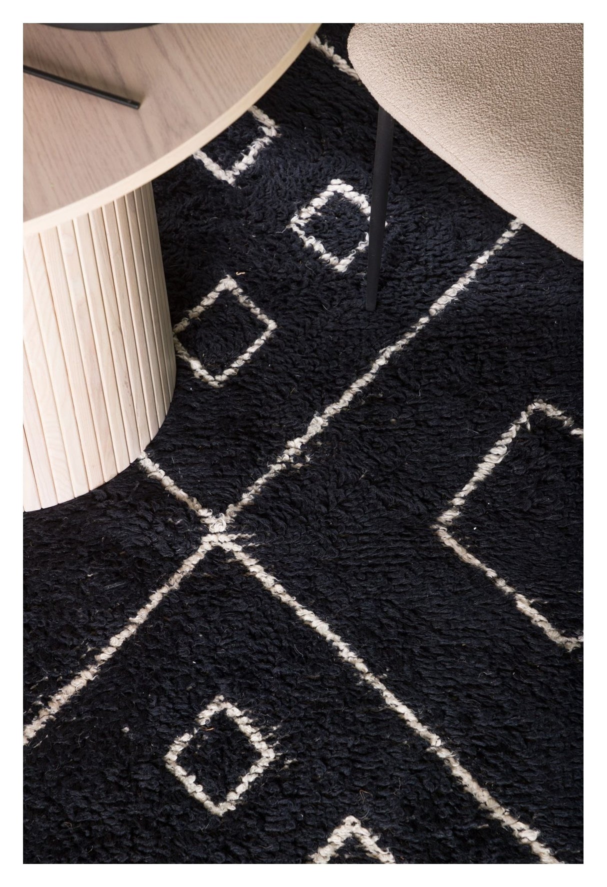 David Wool Rug 350x250 - Svart/hvitt