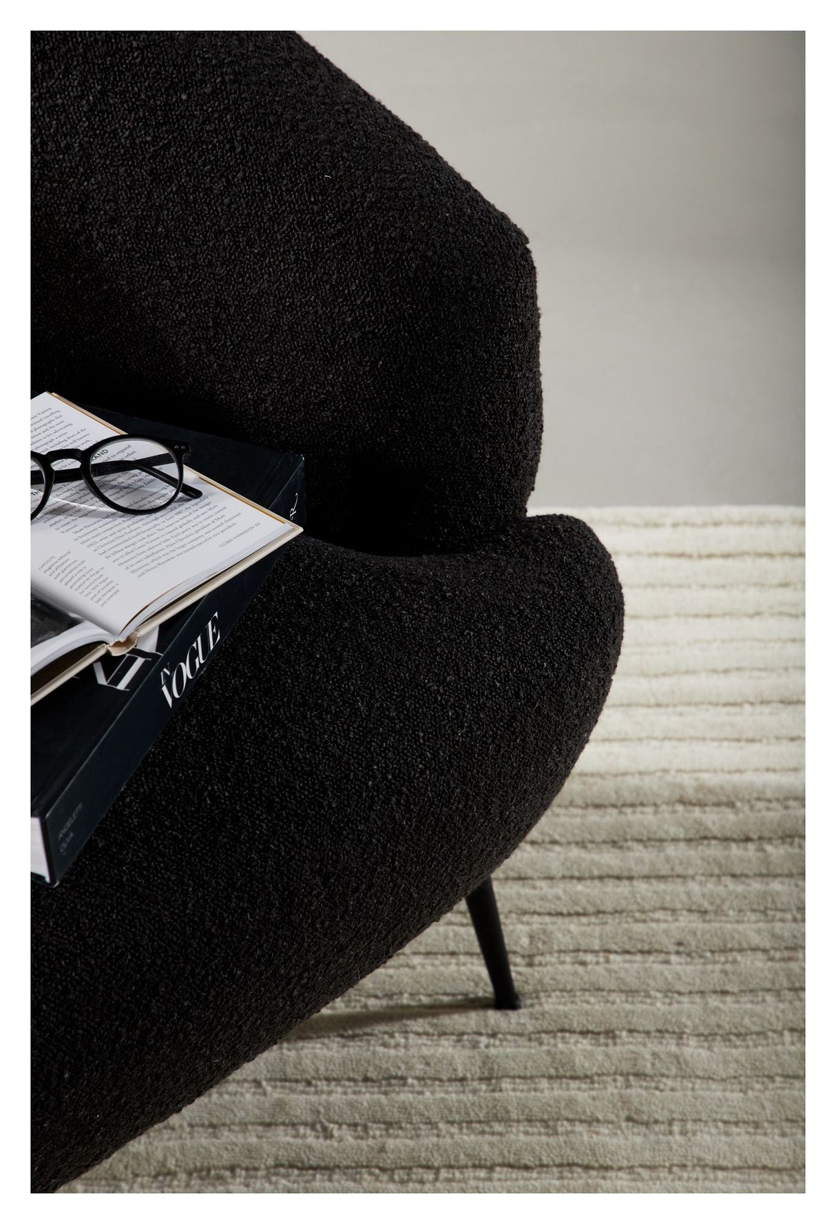 Derry Lounge Chair - Black/Grey Bouclé