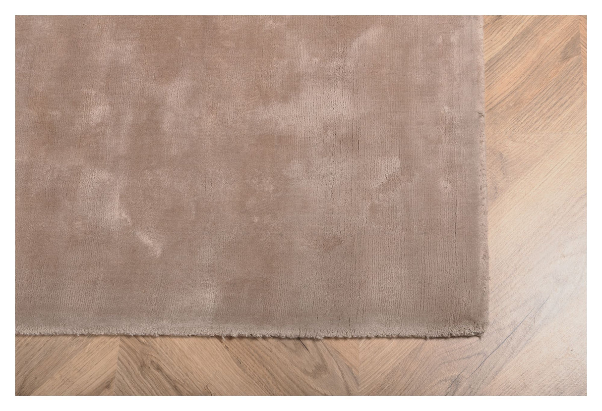 Indra Viscose Carpet, 171x242, Beige