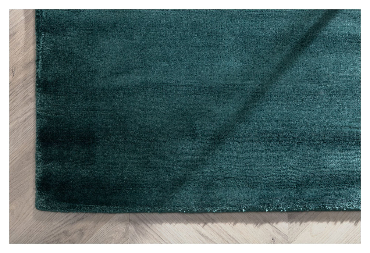 Indra Viscose Carpet, 171x242, Green