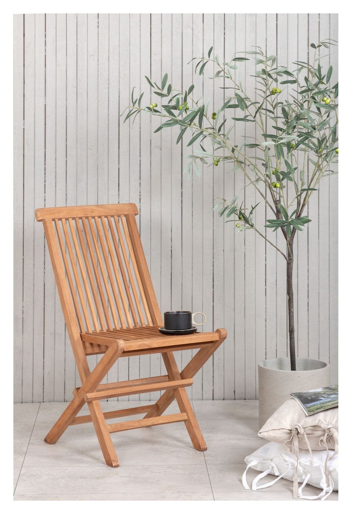 Kenya Folding Chair w. Armrests, teak