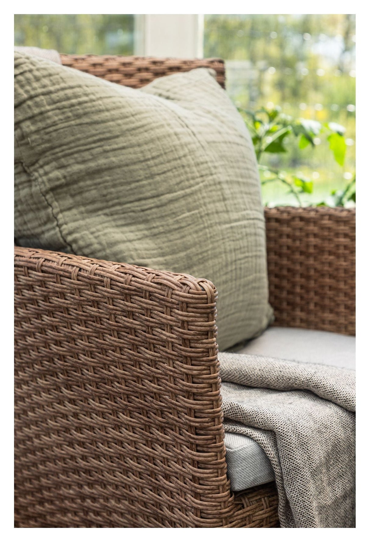 Malina Garden Chair, Natural Wicker