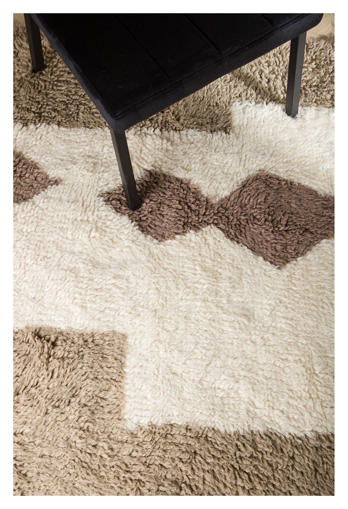 Nestor Wool Rug 230x160 - Multi