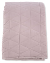 Nilla sengeteppe 150x250 - rosa